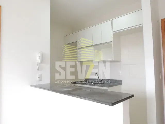 Apartamento com 35m² 1 quarto e 1 banheiro, à venda ou para alugar, no bairro Jardim Nasralla em Bauru