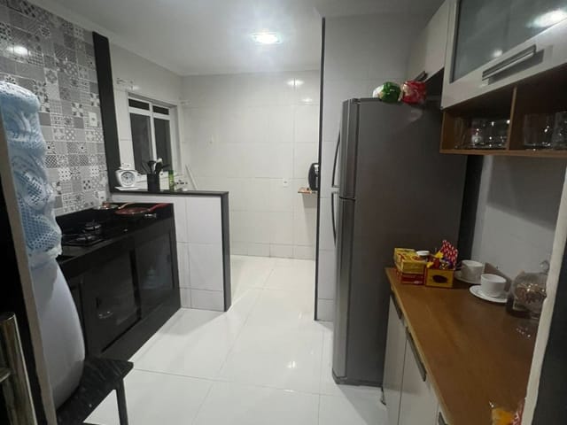 Apartamento 2 quartos e 1 banheiro, à venda, no bairro Parque Pecuária em Campos dos Goytacazes