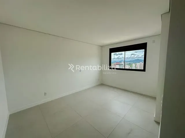 Apartamento 3 quartos e 4 banheiros, à venda, no bairro Meia Praia em Itapema