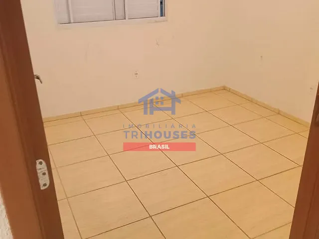 Apartamento 2 quartos e 1 banheiro, à venda, no bairro Loteamento São Jerônimo  em Campo Largo