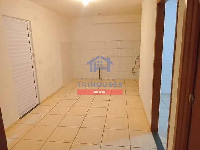 Apartamento 2 quartos e 1 banheiro, à venda, no bairro Loteamento São Jerônimo  em Campo Largo