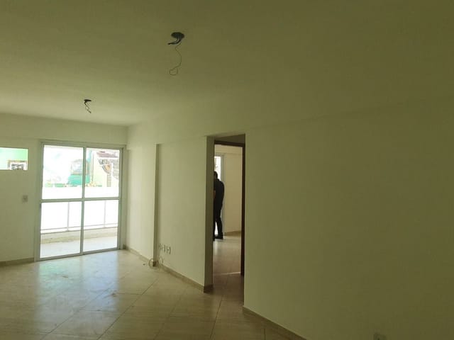 Apartamento com 74m² 2 quartos e 2 banheiros, à venda, no bairro Vila Valqueire em Rio de Janeiro
