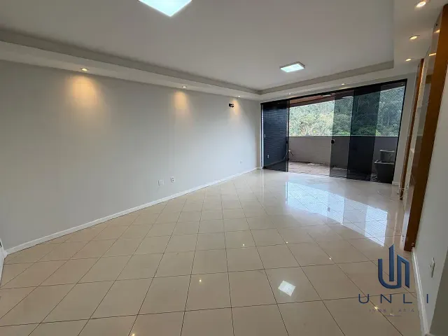 Apartamento com 126m² 3 quartos e 3 banheiros, à venda, no bairro Sessenta em Volta Redonda