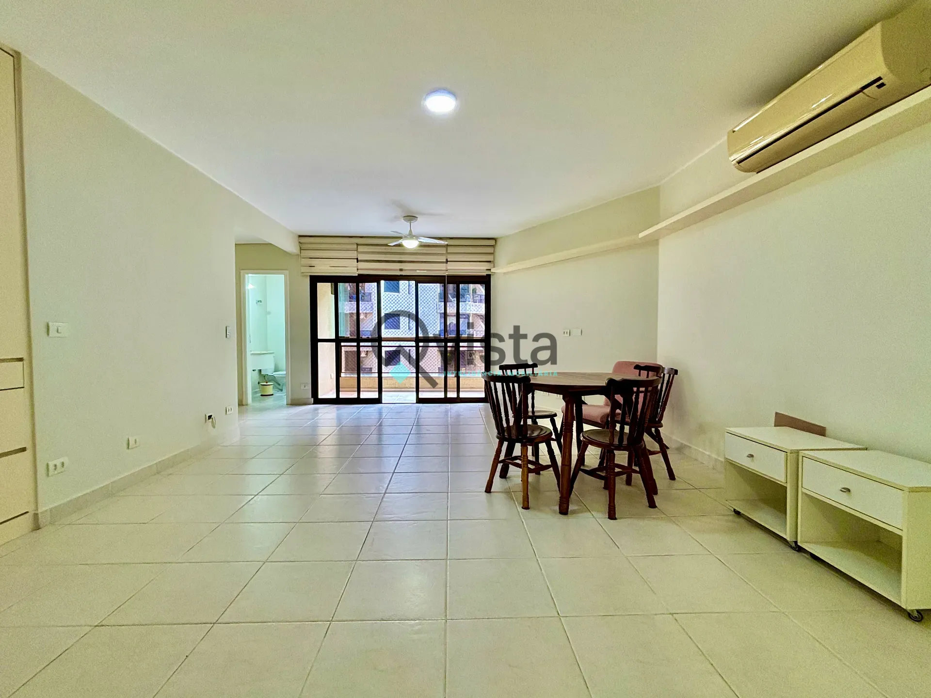 Apartamento, 3 quartos, 212 m² - Foto 1