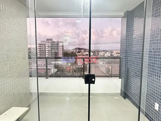 Apartamento 3 quartos e 2 banheiros, à venda, no bairro São Francisco em Ilhéus