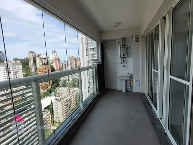 Apartamento com 39m² 1 quarto e 1 banheiro, à venda, no bairro Vila Andrade em São Paulo