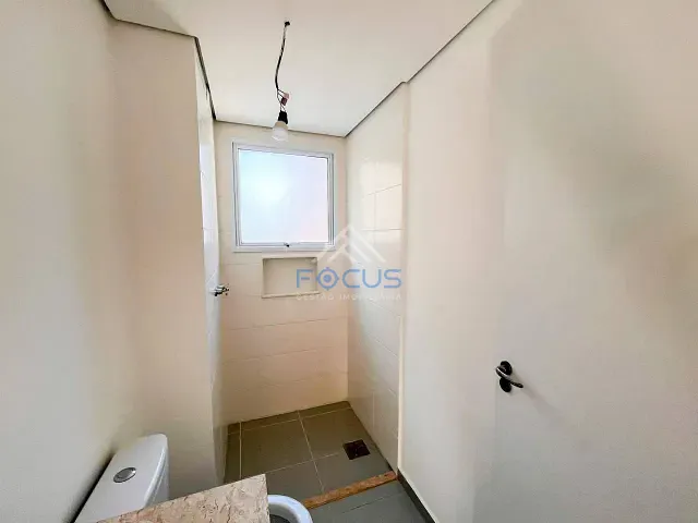 Apartamento com 54m² 2 quartos e 1 banheiro, à venda ou para alugar, no bairro Jardim Carolina em Jundiaí