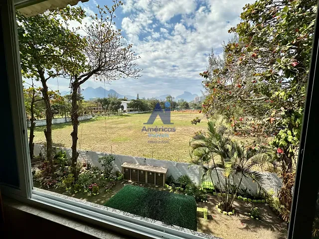 Apartamento com 95m² 3 quartos e 2 banheiros, para alugar, no bairro Barra da Tijuca em Rio de Janeiro