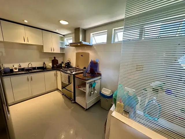 Apartamento com 95m² 3 quartos e 2 banheiros, para alugar, no bairro Barra da Tijuca em Rio de Janeiro