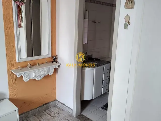 Apartamento 2 quartos e 1 banheiro, à venda, no bairro Santo Antônio em São Caetano do Sul