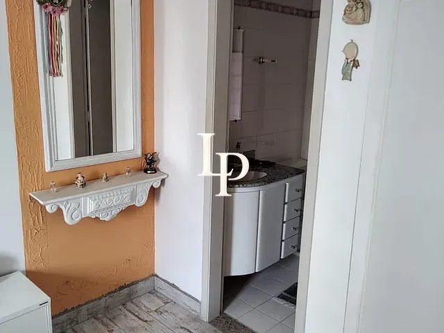 Apartamento 2 quartos e 1 banheiro, à venda, no bairro Santo Antônio em São Caetano do Sul