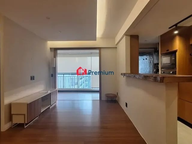 Apartamento 2 quartos e 2 banheiros, para alugar, no bairro Barra da Tijuca em Rio de Janeiro