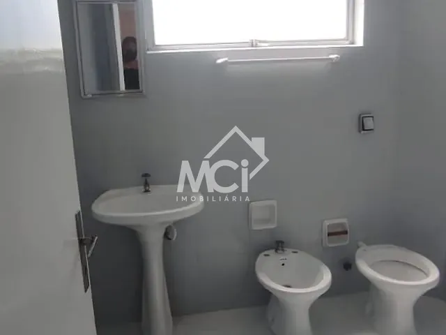 Apartamento 1 quarto e 1 banheiro, à venda, no bairro Centro em Pelotas
