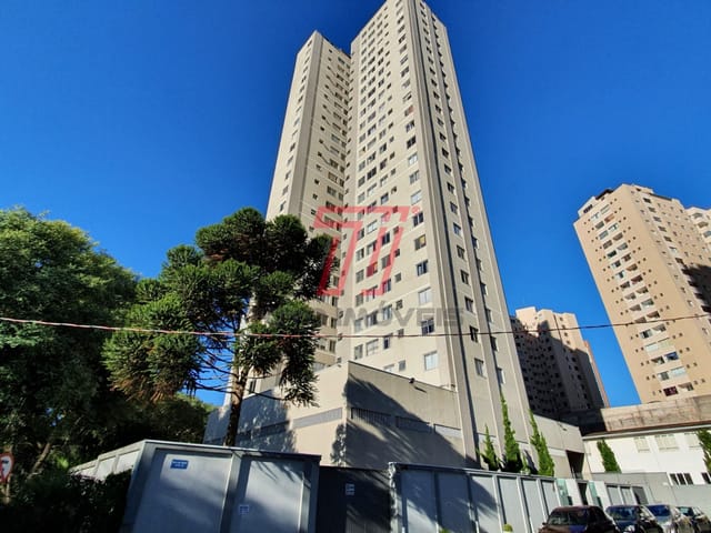 Apartamento 2 quartos e 1 banheiro, para alugar, no bairro Bigorrilho em Curitiba
