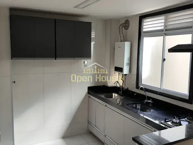 Apartamento 2 quartos e 1 banheiro, à venda, no bairro São Luiz em Volta Redonda