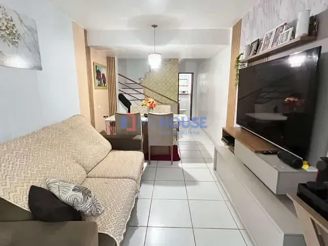 Apartamento 2 quartos e 1 banheiro, à venda, no bairro Jardim Savóia em Ilhéus