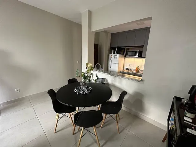 Apartamento 3 quartos e 2 banheiros, à venda, no bairro Jardim das Palmeiras em Cuiabá