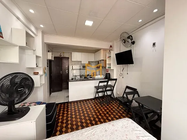 Apartamento 1 quarto e 1 banheiro, à venda ou para alugar, no bairro Campina em Belém