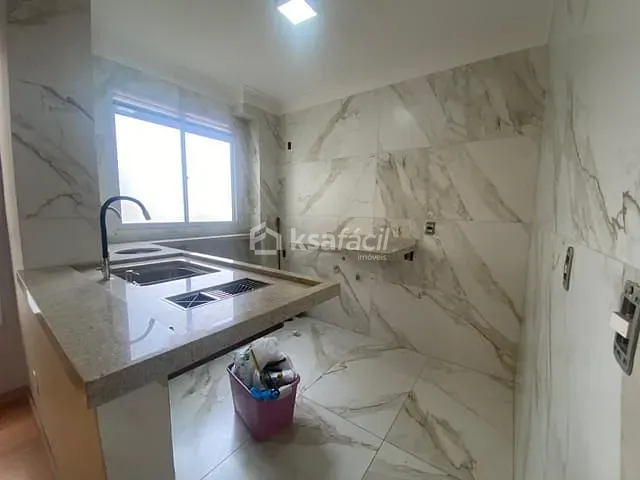 Apartamento com 58m² 2 quartos e 1 banheiro, à venda, no bairro Pioneiros em Campo Grande