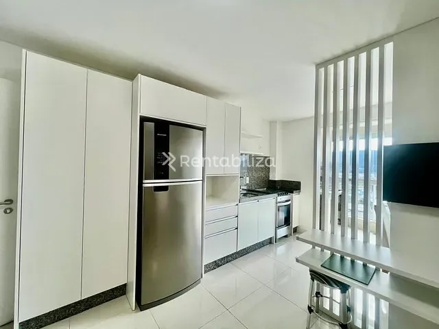Apartamento 2 quartos e 2 banheiros, à venda, no bairro Jardim Praia Mar em Itapema