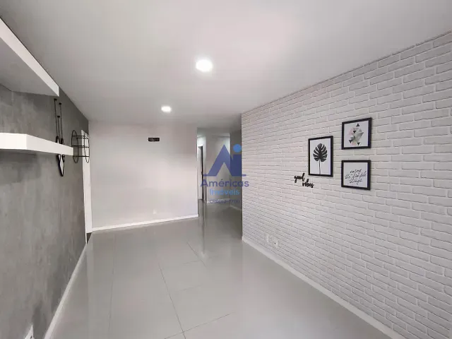 Apartamento 2 quartos e 2 banheiros, à venda, no bairro Recreio dos Bandeirantes em Rio de Janeiro