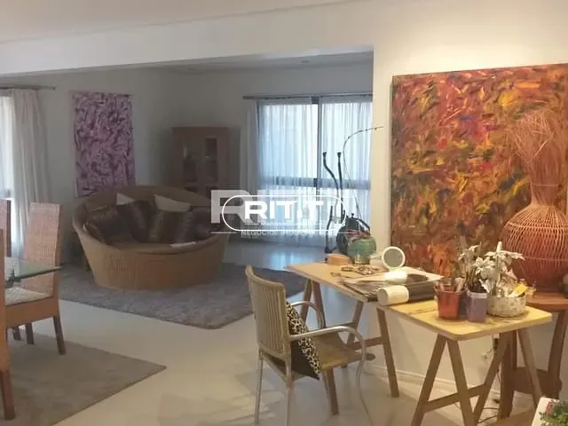 Apartamento com 235m² 5 quartos e 1 banheiro, à venda, no bairro Cambuí em Campinas