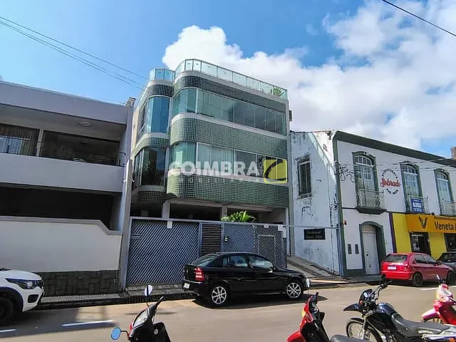 Apartamento com 131m² 3 quartos e 2 banheiros, para alugar, no bairro Centro em Santarém
