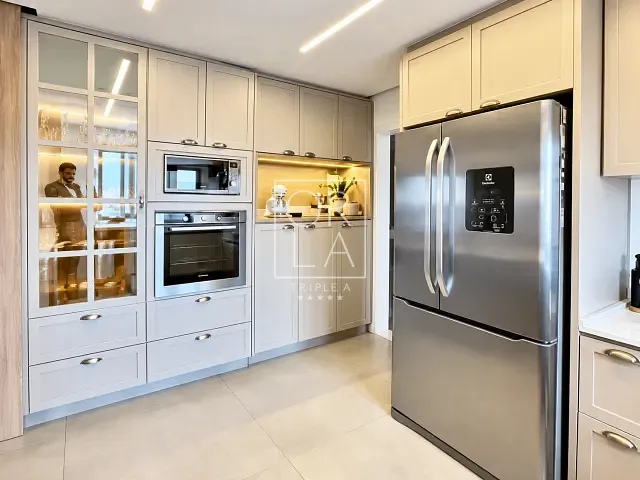 Apartamento 3 quartos e 4 banheiros, à venda, no bairro Setor Bueno em Goiânia