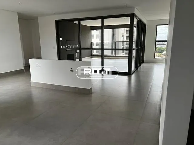 Apartamento com 222m² 3 quartos e 2 banheiros, à venda, no bairro Nova Campinas em Campinas