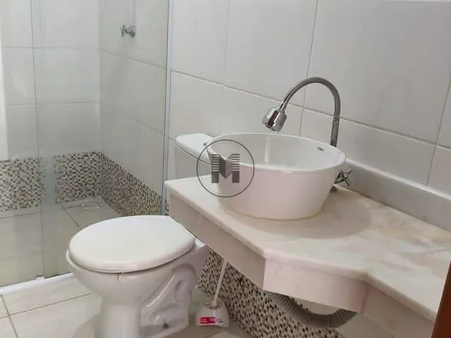 Apartamento 2 quartos e 2 banheiros, para alugar, no bairro Residencial Village Santana em Guaratinguetá