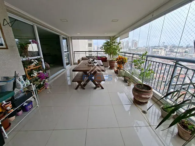 Apartamento com 220m² 3 quartos e 6 banheiros, à venda, no bairro Jardim São Bento em Jundiaí