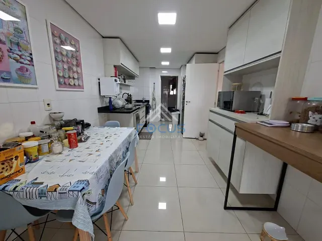 Apartamento com 220m² 3 quartos e 6 banheiros, à venda, no bairro Jardim São Bento em Jundiaí