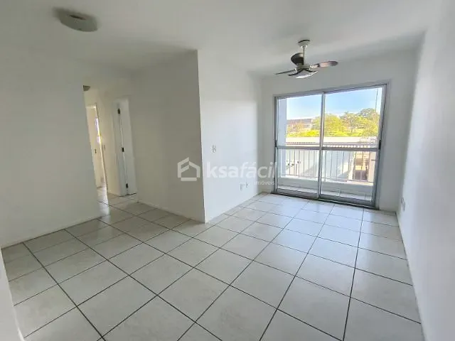 Apartamento 3 quartos e 2 banheiros, para alugar, no bairro Tiradentes em Campo Grande
