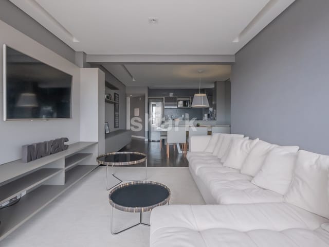 Apartamento com 80m² 2 quartos e 2 banheiros, para alugar, no bairro Vila Nova Conceição em São Paulo