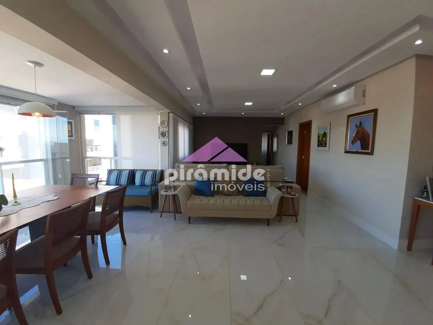 Apartamento, 3 quartos, 154 m² - Foto 2