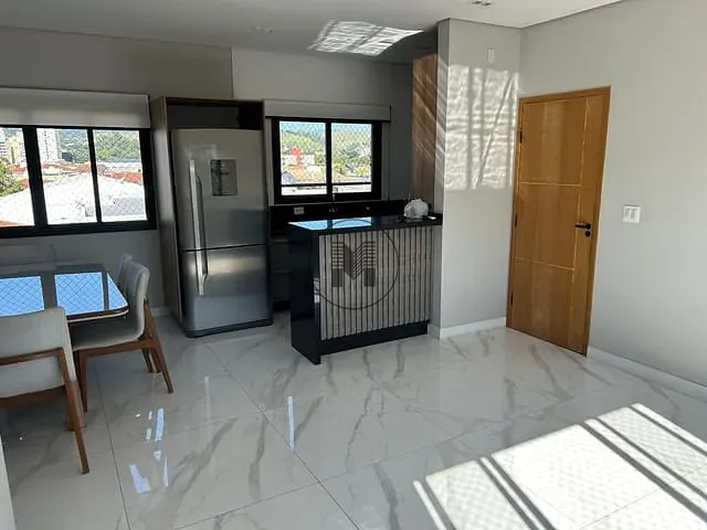 Apartamento 3 quartos e 2 banheiros, para alugar, no bairro Vila Paraíba em Guaratinguetá