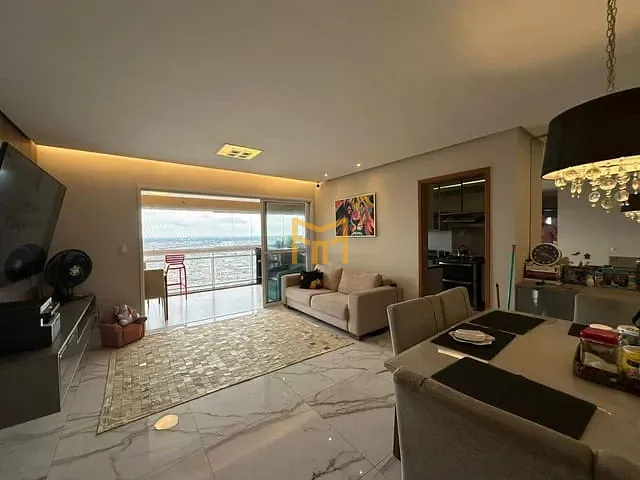 Apartamento 3 quartos e 5 banheiros, à venda, no bairro Umarizal em Belém