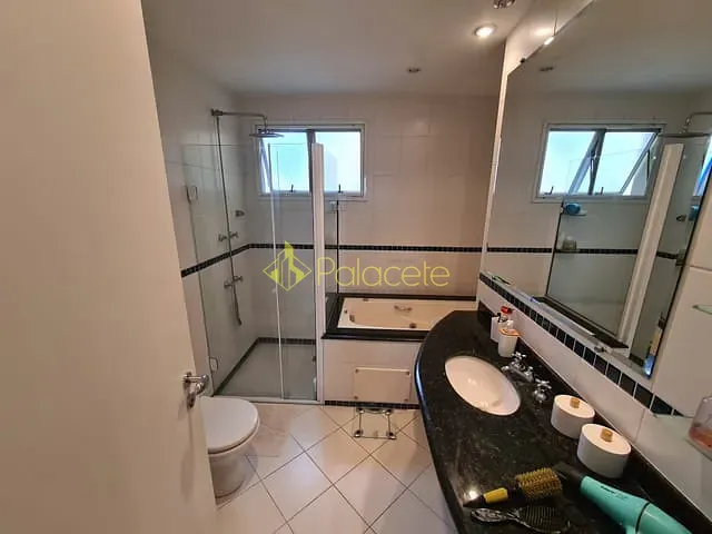 Apartamento com 202m² 4 quartos e 4 banheiros, à venda, no bairro Centro em Taubaté