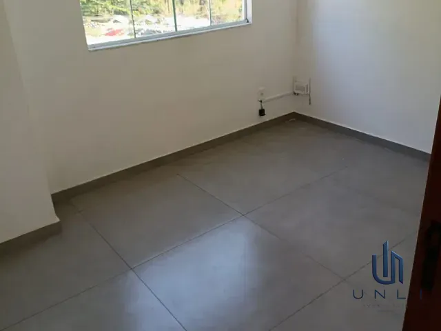 Apartamento 2 quartos e 1 banheiro, à venda, no bairro Santa Rita em Barra Mansa