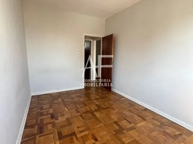 Apartamento com 94m² 2 quartos e 1 banheiro, à venda, no bairro Centro em Taubaté