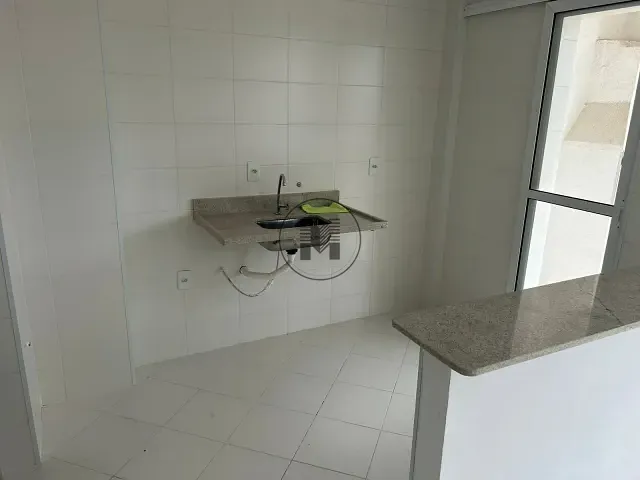 Apartamento 2 quartos e 3 banheiros, para alugar, no bairro Residencial Village Santana em Guaratinguetá