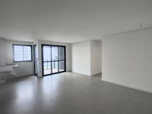 Apartamento com 92m² 3 quartos e 2 banheiros, à venda, no bairro Terra Bonita em Londrina