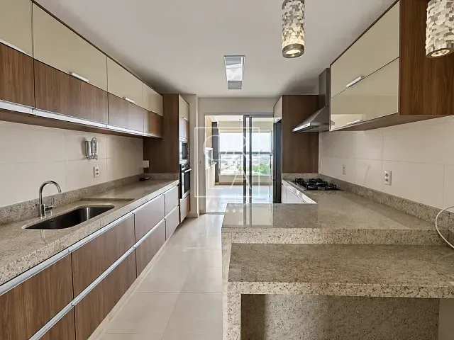 Apartamento 4 quartos e 6 banheiros, à venda, no bairro Setor Marista em Goiânia