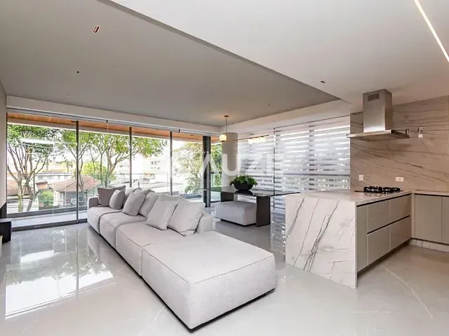 Apartamento com 198m² 3 quartos e 4 banheiros, à venda, no bairro Água Verde em Curitiba
