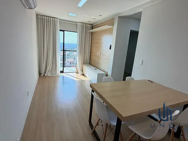 Apartamento 2 quartos e 2 banheiros, à venda, no bairro Village Santa Helena em Volta Redonda