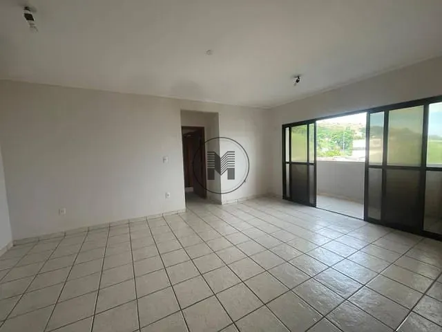 Apartamento 3 quartos e 2 banheiros, à venda, no bairro Figueira em Guaratinguetá