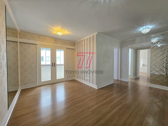 Apartamento 3 quartos e 2 banheiros, para alugar, no bairro Portão em Curitiba