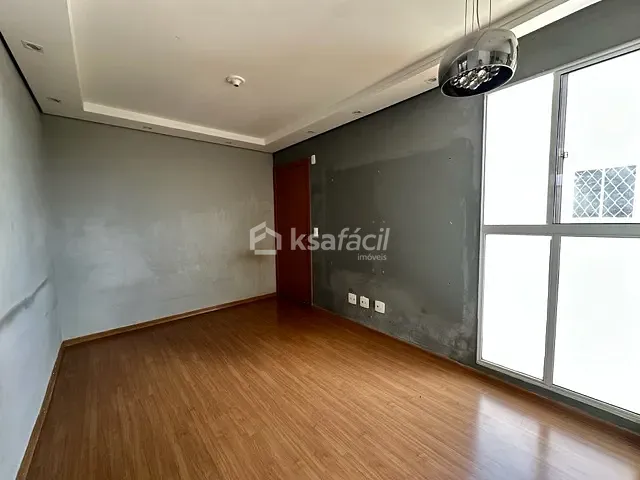 Apartamento 2 quartos e 1 banheiro, à venda, no bairro Vila Jussara em Campo Grande