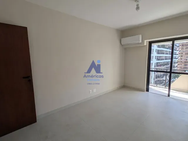 Apartamento com 110m² 2 quartos e 2 banheiros, para alugar, no bairro Barra da Tijuca em Rio de Janeiro