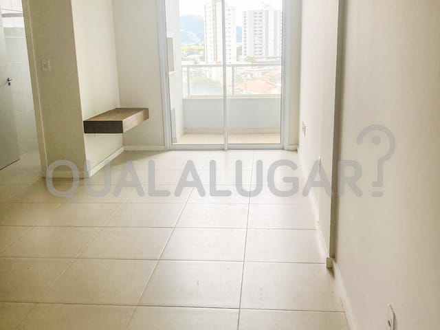 Apartamento 2 quartos e 2 banheiros, para alugar, no bairro Centro em Tubarão